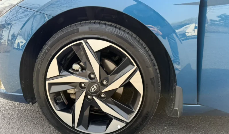 
								Hyundai  Elantra, 2021 full									