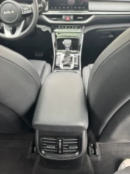 
										Kia K3, 2021 full									