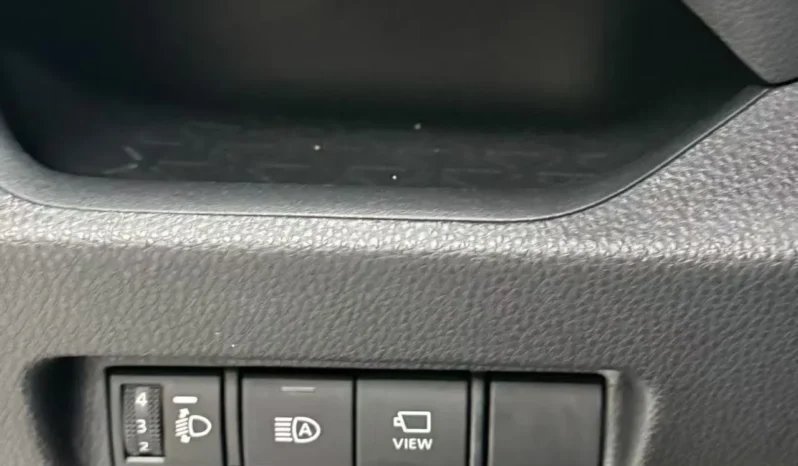 
								Toyota RAV4, 2021 full									