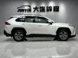 
										Toyota RAV4, 2021 full									
