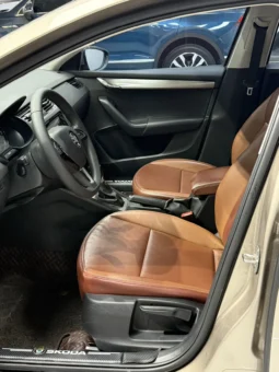 
										Skoda Octavia, 2020.09 full									