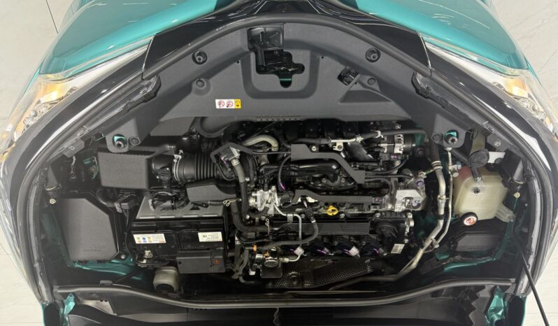 
								Toyota CHR, 2021 full									