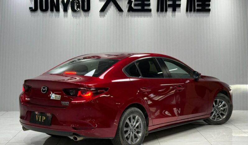 
								Mazda Mazda 3, 2022 full									
