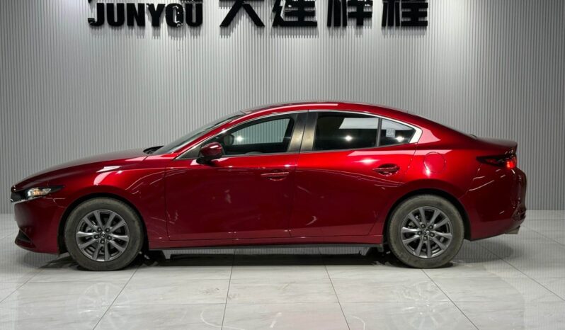 
								Mazda Mazda 3, 2022 full									