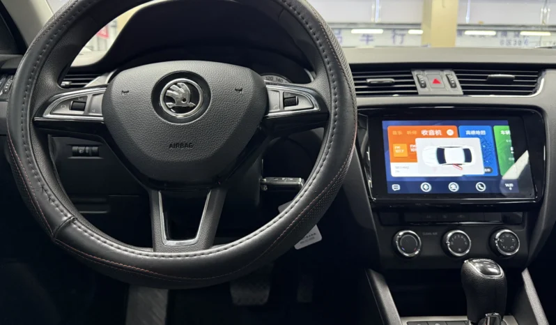 
								Skoda Octavia 2021.09 full									