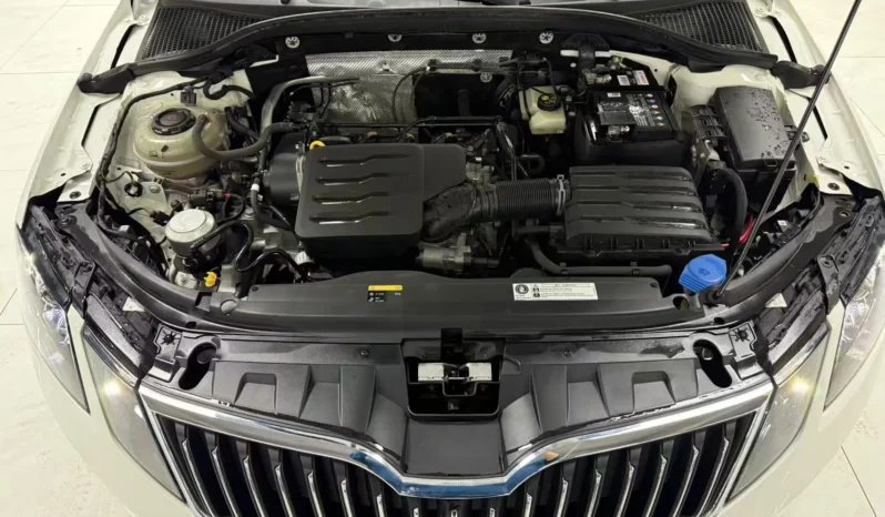 
								Skoda Octavia 2021.09 full									