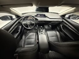 
										Mazda3 Axela 2021.10 full									